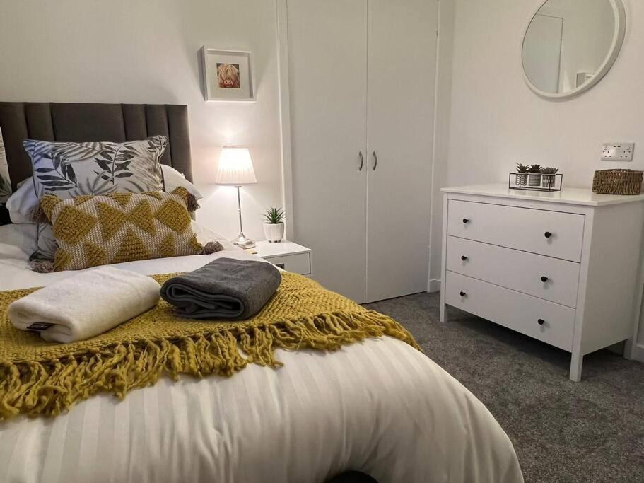 Delightful, Central 3 Bedroom House With Garden & Free Parking 인버네스 외부 사진
